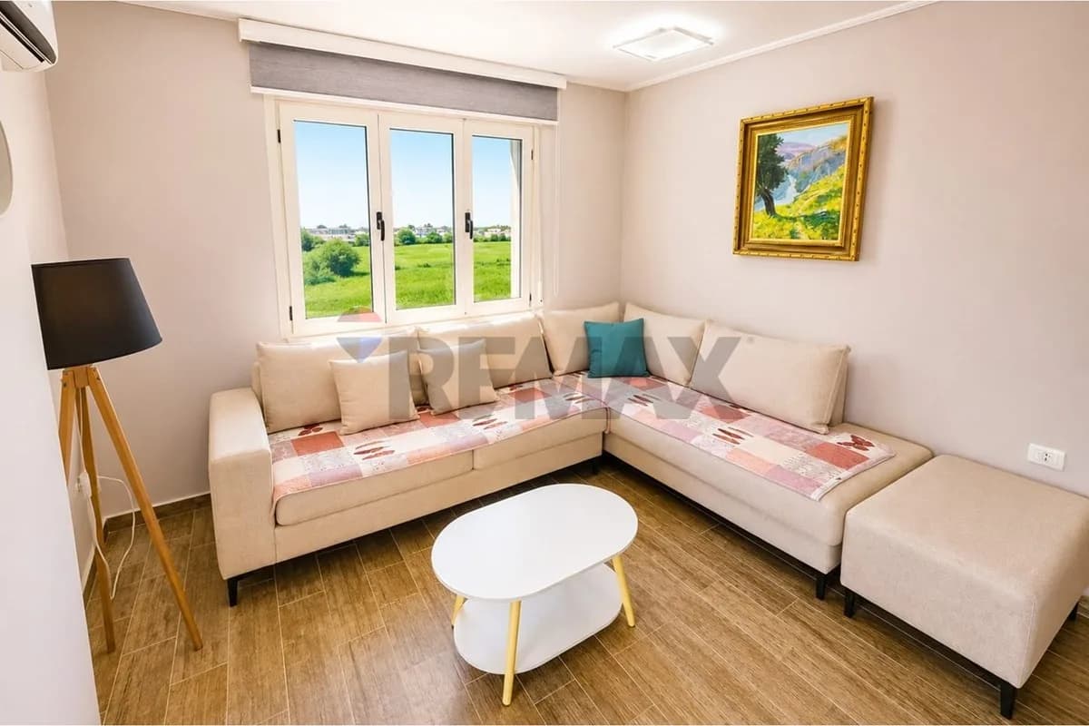 Shitet Apartament 2+1 ne Orikum 2