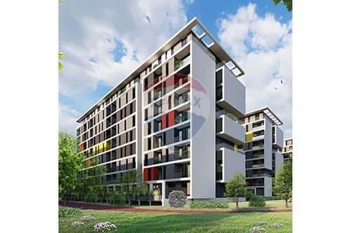 Shitet apartament 2+1 tek Univers City