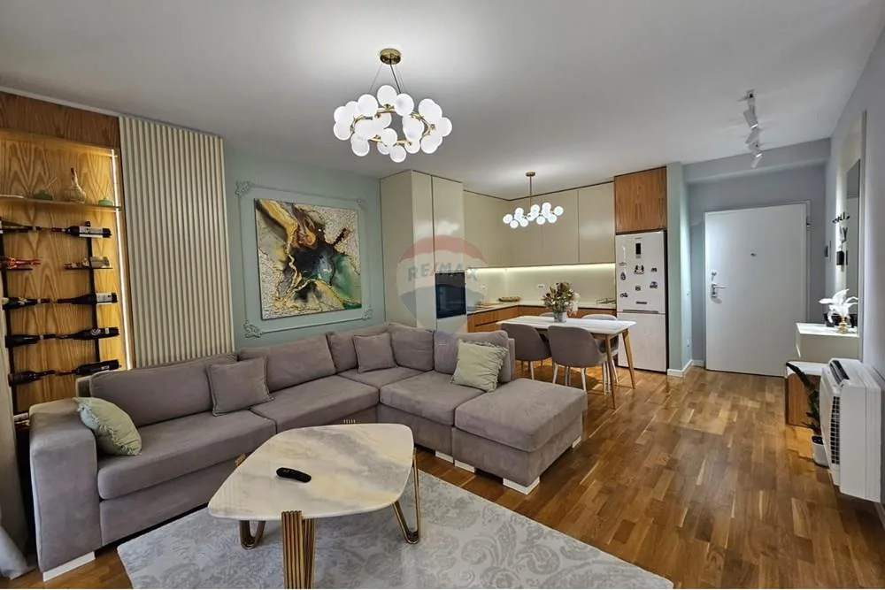 Jepet apartament per qira te Rruga Barrikadave