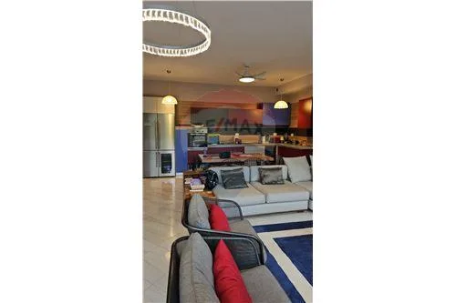 Shitet Apartament 2+1 me oborr tek Gjiri Lalzit (Lura3)